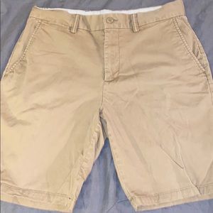 Men’s Old Navy slim board shorts 34 waist